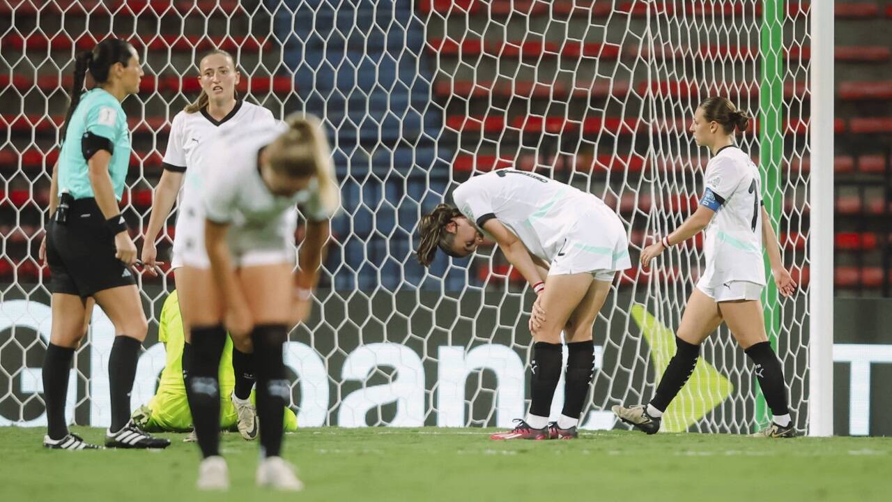 Enttäuschung bei den Österreicherinnen.   Enttäuschung bei den Österreicherinnen.