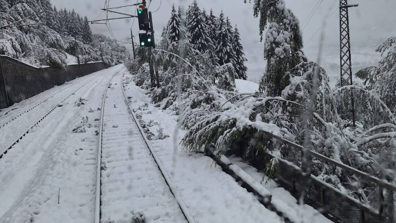 Gesperrt: die Tauernstrecke der ÖBB im Gasteiner Tal. 