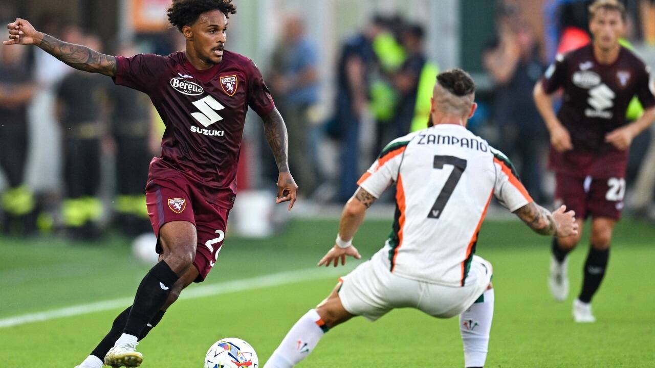Valentino Lazaro kickt nun auch in Italien als „Bulle“. 