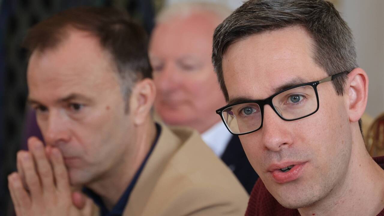 Vizebürgermeister und KPÖ-plus-Chef Kay-Michael Dankl.  Vizebürgermeister Kay-Michael Dankl bleibt bei seinem Nein für den neuen GSWB-Chef. SPÖ und ÖVP sichern der Bestellung die politische Mehrheit.