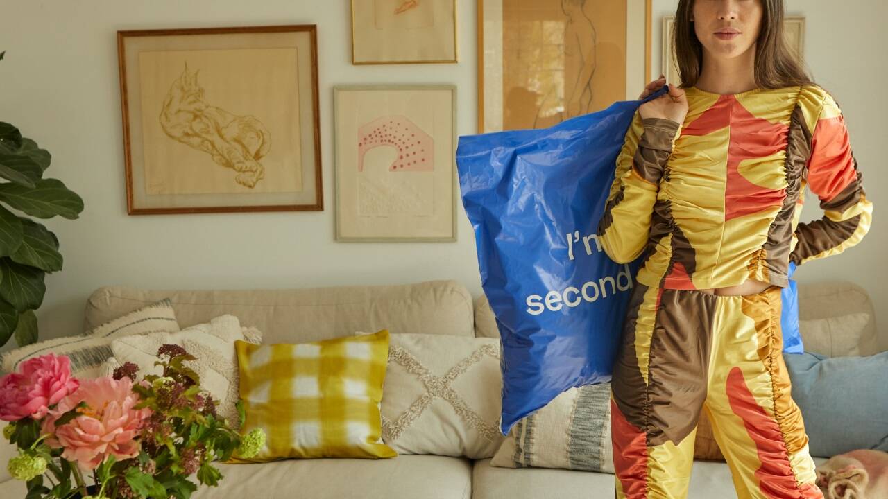 H&M hält seit 2019 die Mehrheit an Sellpy – und setzt damit groß auf Secondhand. H&M hält seit 2019 die Mehrheit an Sellpy – und setzt damit groß auf Secondhand.