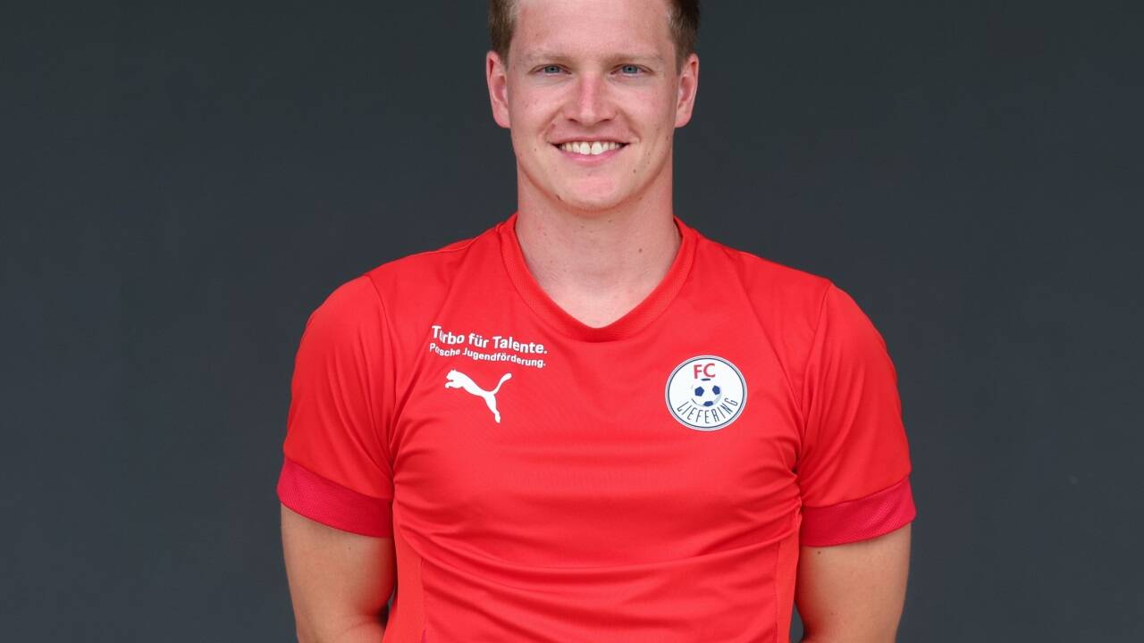Maximilian Mayer ist Integrationsbeauftragter beim FC Liefering. 