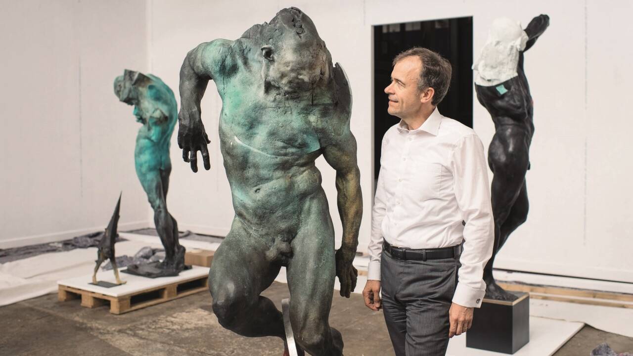 Claus Spruzina zwischen Kunst und Juristerei. 