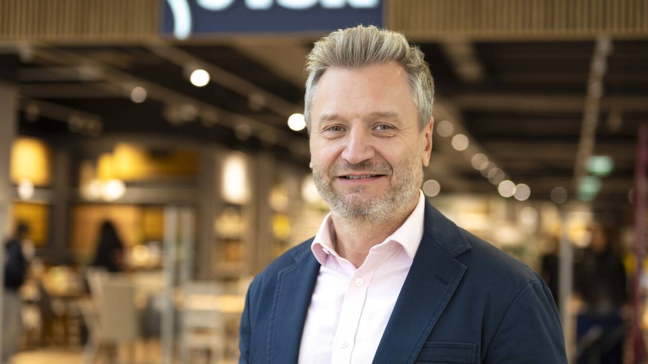 Sándor Szimeiszter leitet die Österreich-Aktivitäten des dänischen Möbelhauses Jysk. Sándor Szimeiszter leitet die Österreich-Aktivitäten des dänischen Möbelhauses Jysk.