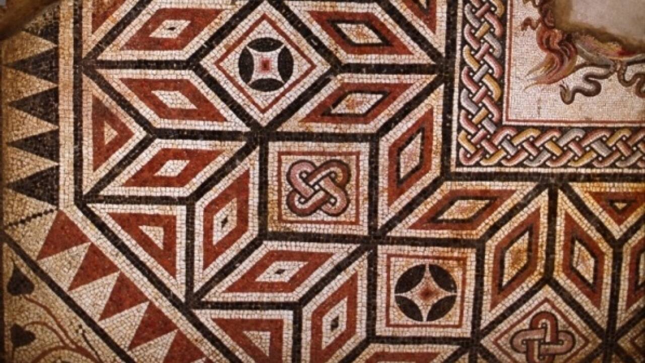 Römische Mosaike im Domgrabungsmuseum. 