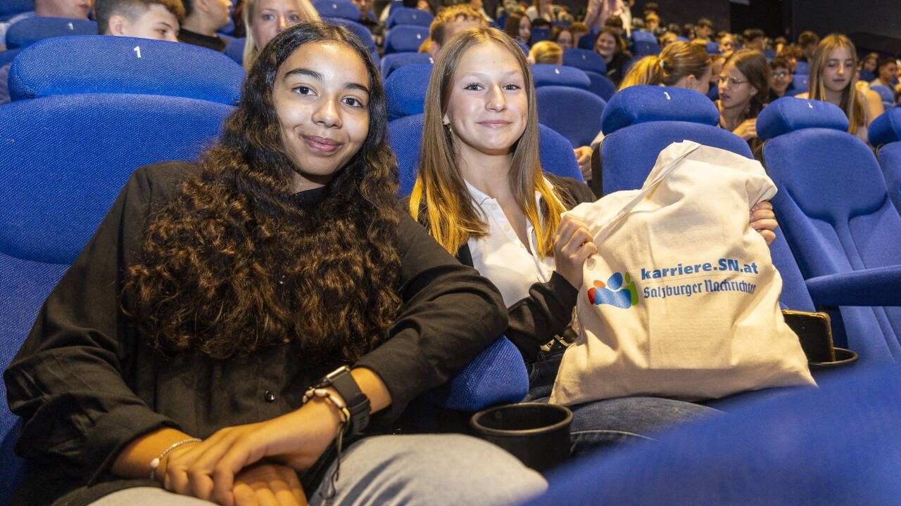 Einstimmung auf einen Tag voller Infos zum Einstieg ins Berufsleben: Im Kinosaal wartete der spannende Film „TimeLoopers“.  Einstimmung auf einen Tag voller Infos zum Einstieg ins Berufsleben: Im Kinosaal wartete der spannende Film „TimeLoopers“.