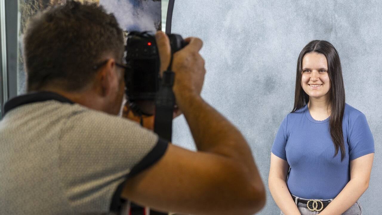 Natürlich ebenfalls Teil des Angebots für die jungen Menschen: Bewerbungsfotos von SN-Profi Richard Schnabler.   Natürlich ebenfalls Teil des Angebots für die jungen Menschen: Bewerbungsfotos von SN-Profi Richard Schnabler.