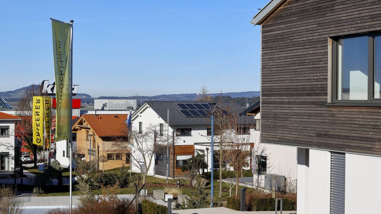 Auch der Musterhauspark in Eugendorf schlitterte aufgrund der Scalahaus-Insolvenz in ein Sanierungsverfahren. Inzwischen ist die Musterhauspark-Gesellschaft in neuen Händen und wird weitergeführt.  