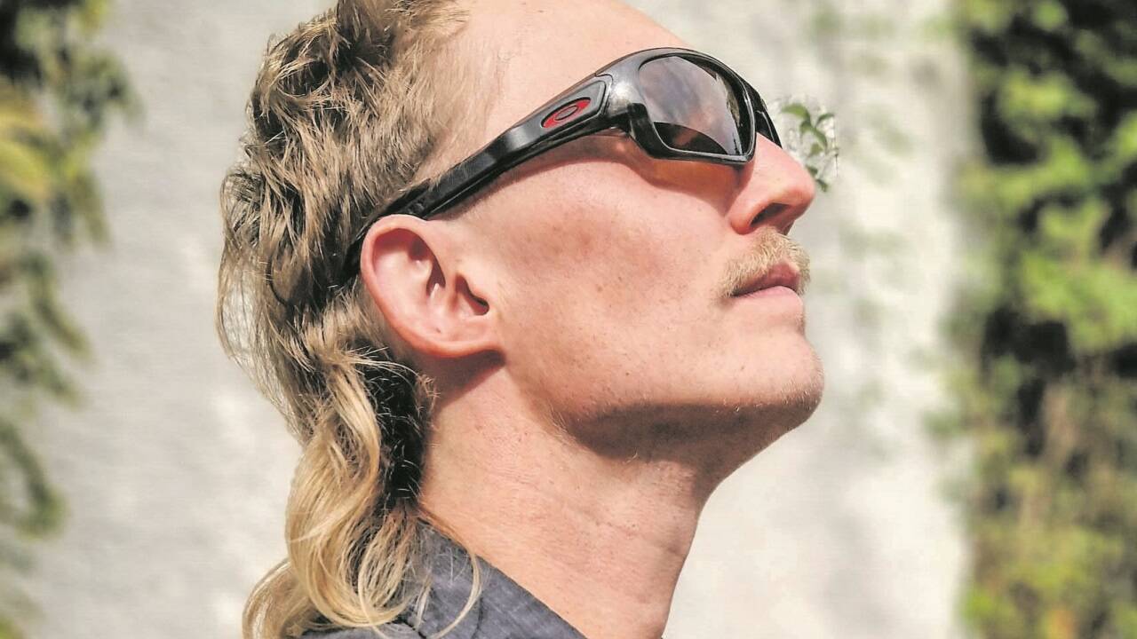 Für Alex Sonderhauser drückt der Vokuhila auch ein Lebensgefühl aus. „Ich nehme das Leben locker“, sagt er.  