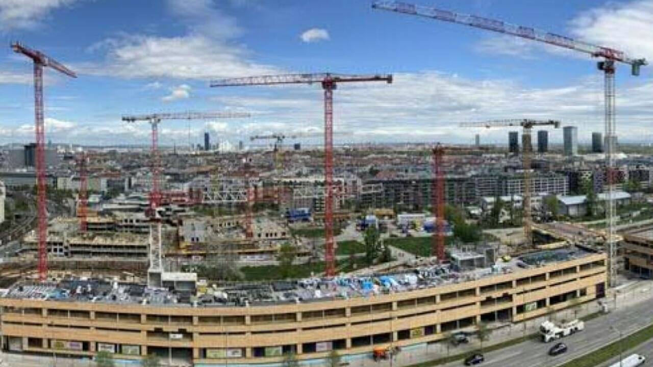 Ein Blick auf das in Bau befindliche Stadtquartier 'Village im Dritten' 