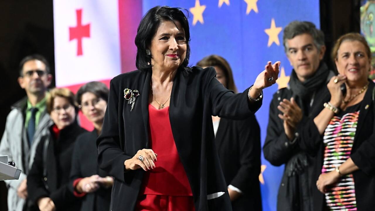 Surabischwili kämpft für Weg der Demokratie und Rechtsstaatlichkeit 