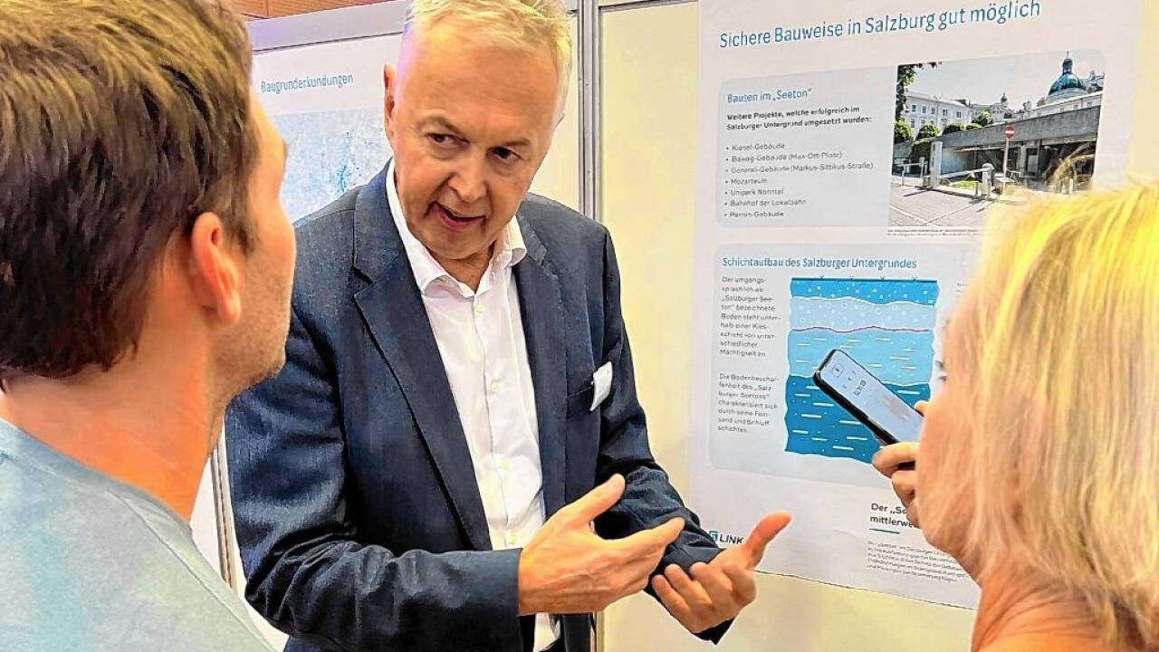 Am Projekt beteiligte Expert/-innen erläuterten Verkehrsströme, Finanzierung, Trassenverlauf, das Grabungsverfahren für den unterirdischen Teil etc. Am Projekt beteiligte Expert/-innen erläuterten Verkehrsströme, Finanzierung, Trassenverlauf, das Grabungsverfahren für den unterirdischen Teil etc.