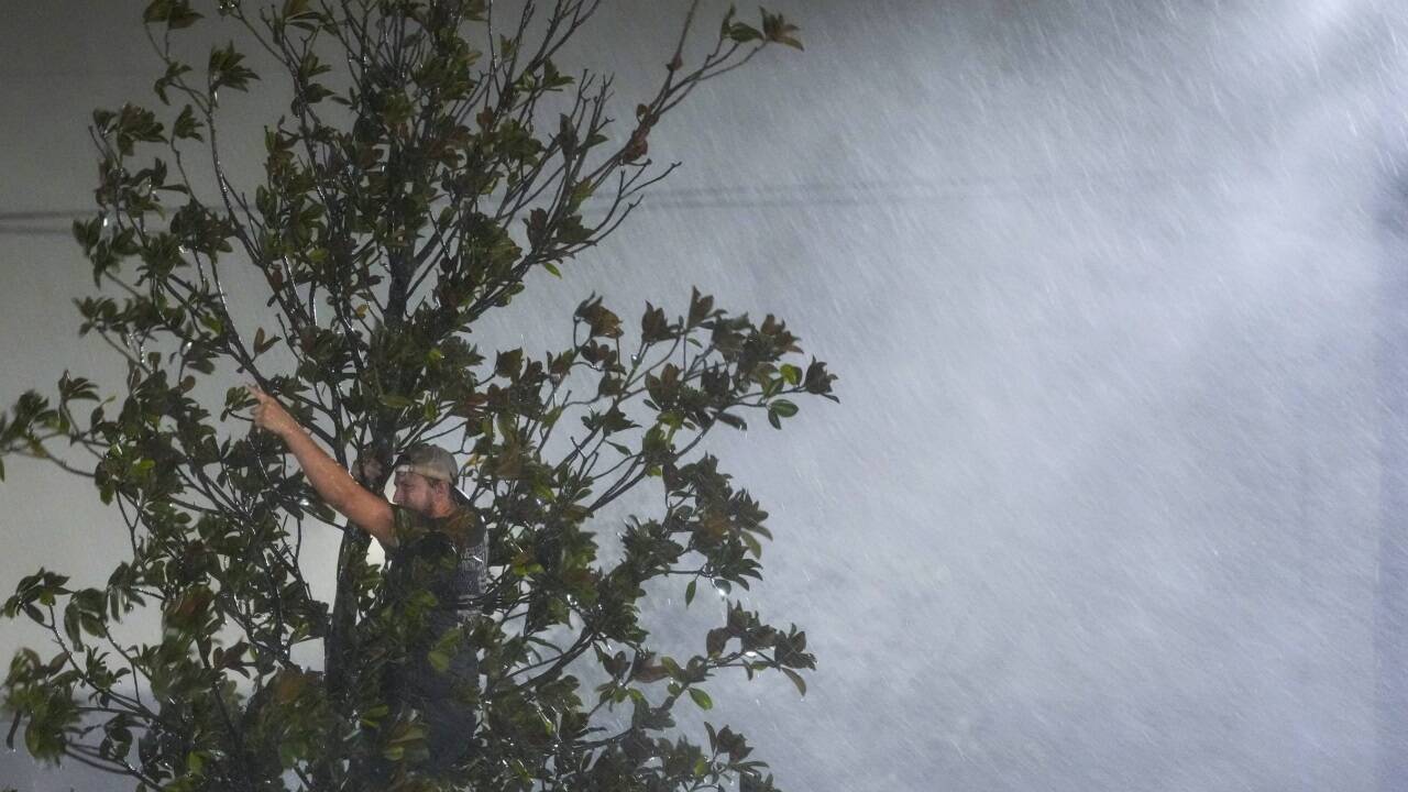 Hurrikan 'Milton' hat nun das Festland erreicht. 