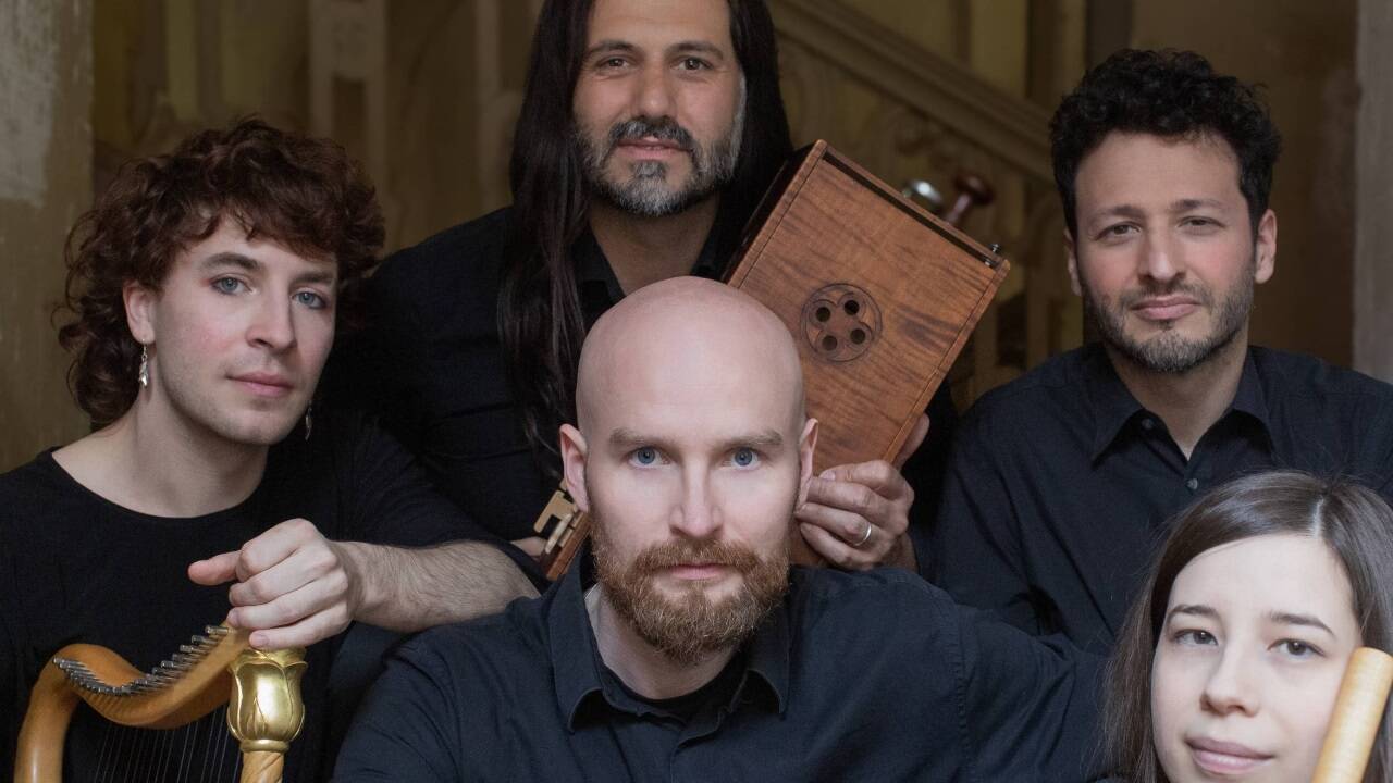 Künstler des Eröffnungskonzerts: Vincent Kibildis, Philipp Lamprecht (hinten), André Hinderlich, Matthias Leboucher und Johanna Bartz. 