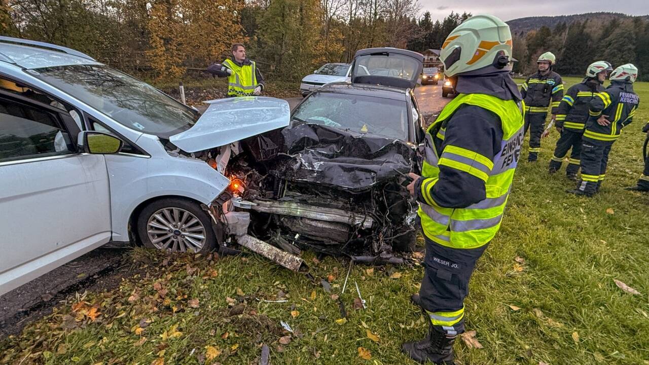 Bei der Unfallstelle soll es sich um eine unfallträchtige Kurve handeln. 