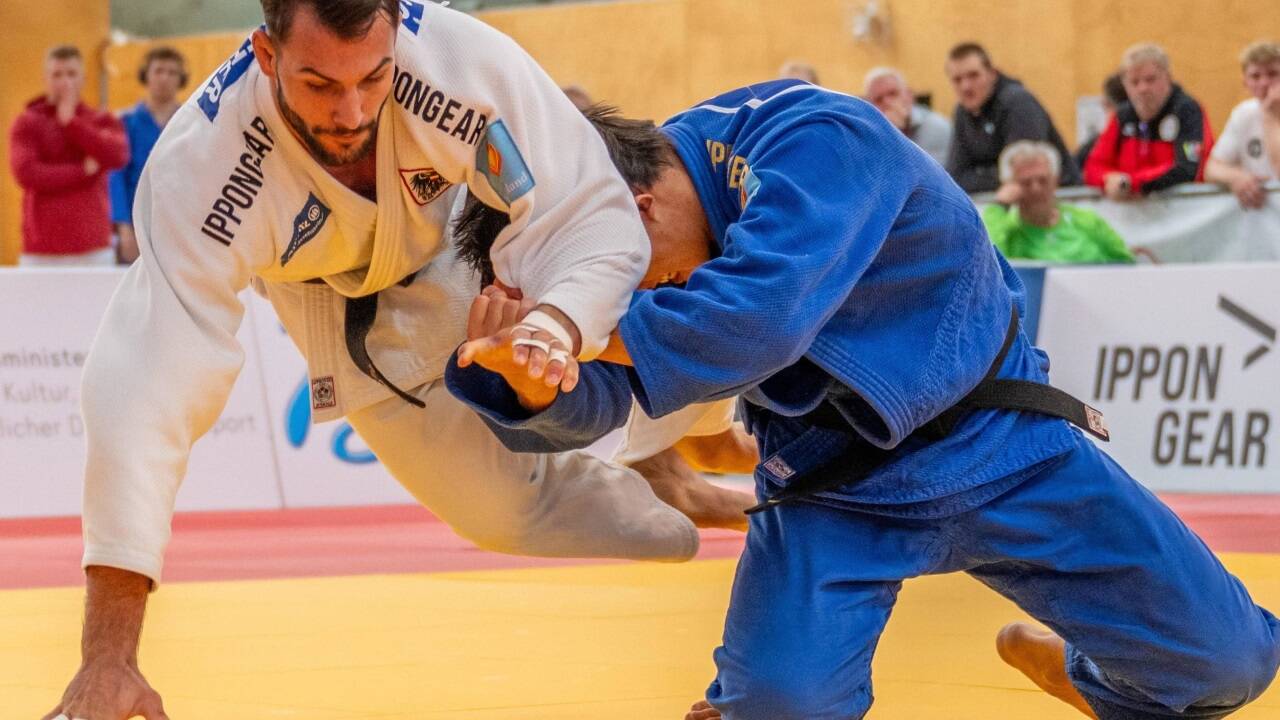 Thomas Scharfetter (l.) setzte sich im Finale gegen Ronald Pröll durch. 