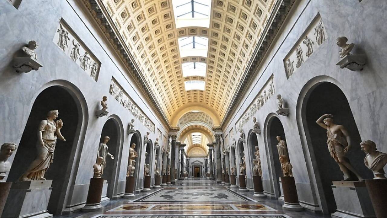 Ein Gang in den Vatikanischen Museen  Ein Gang in den Vatikanischen Museen