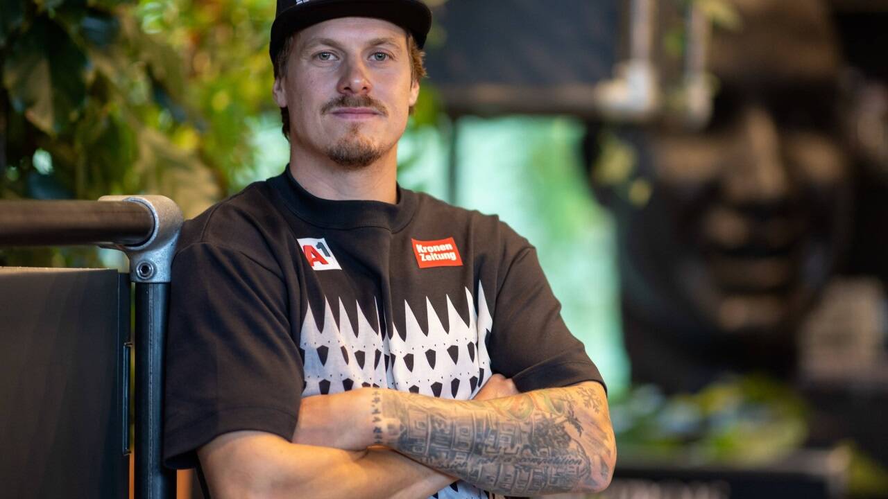 Österreichs Skistar Manuel Feller sieht sich auch mit 32 noch länger nicht am Ende seiner Karriere angelangt.  Österreichs Skistar Manuel Feller sieht sich auch mit 32 noch länger nicht am Ende seiner Karriere angelangt.
