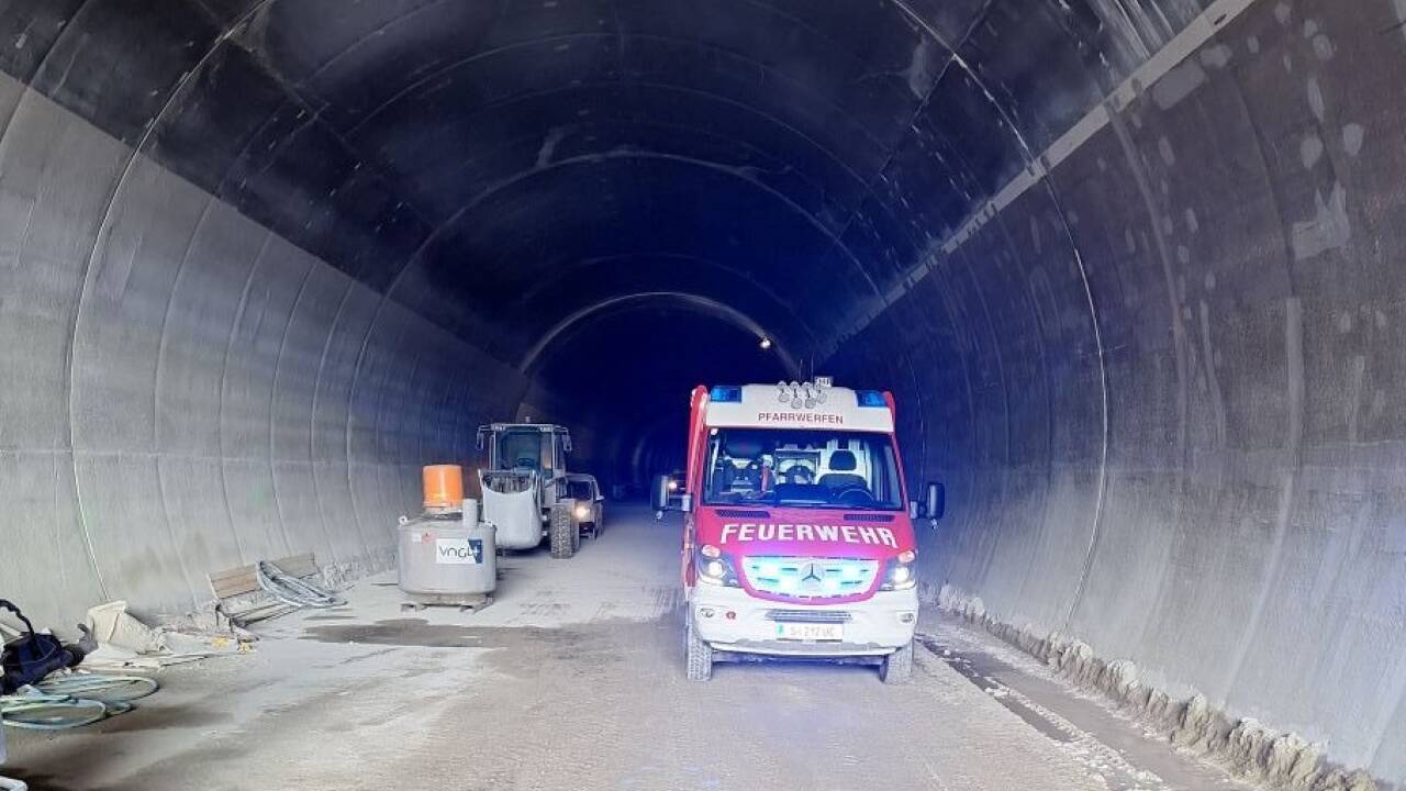 Einsatz im Helbersbergtunnel nach Arbeitsunfall. 