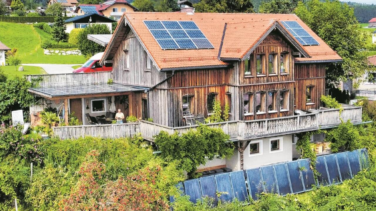 Peter Stiegler hat sich von Anfang an von externen Energielieferanten unabhängig gemacht und damit viel Geld und Emissionen eingespart.  
