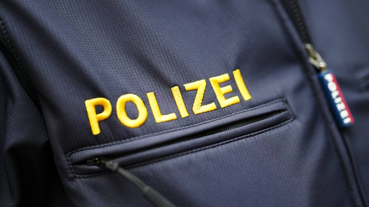 Kriminelle geben sich als Polizisten aus 