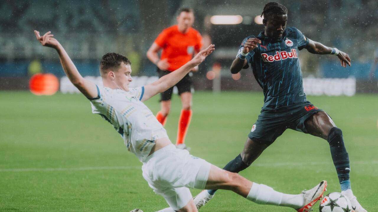 Salzburgs Moussa Yeo (r.) startete gut in die Saison. Salzburgs Moussa Yeo (r.) startete gut in die Saison.