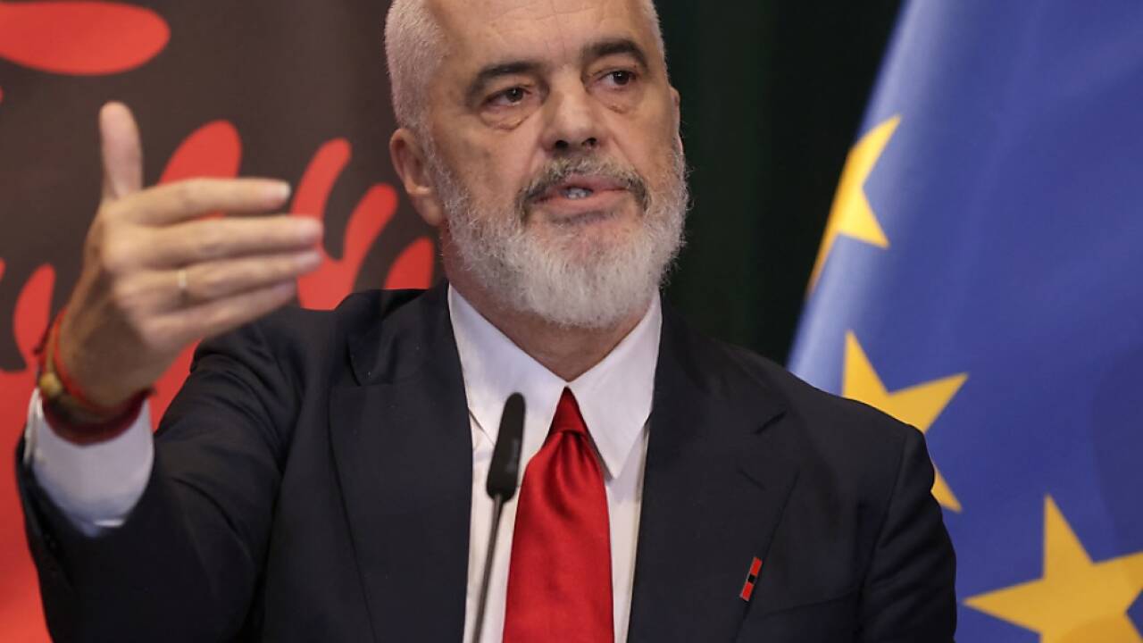 Albanischer Premier Rama will in der EU "nicht nur Süßigkeiten essen"  Albanischer Premier Rama will in der EU 'nicht nur Süßigkeiten essen'