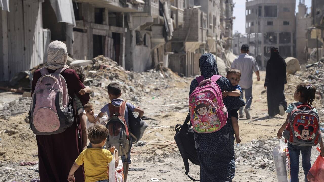 Eine Spur der Verwüstung des Kriegs Israels gegen die Hamas.  