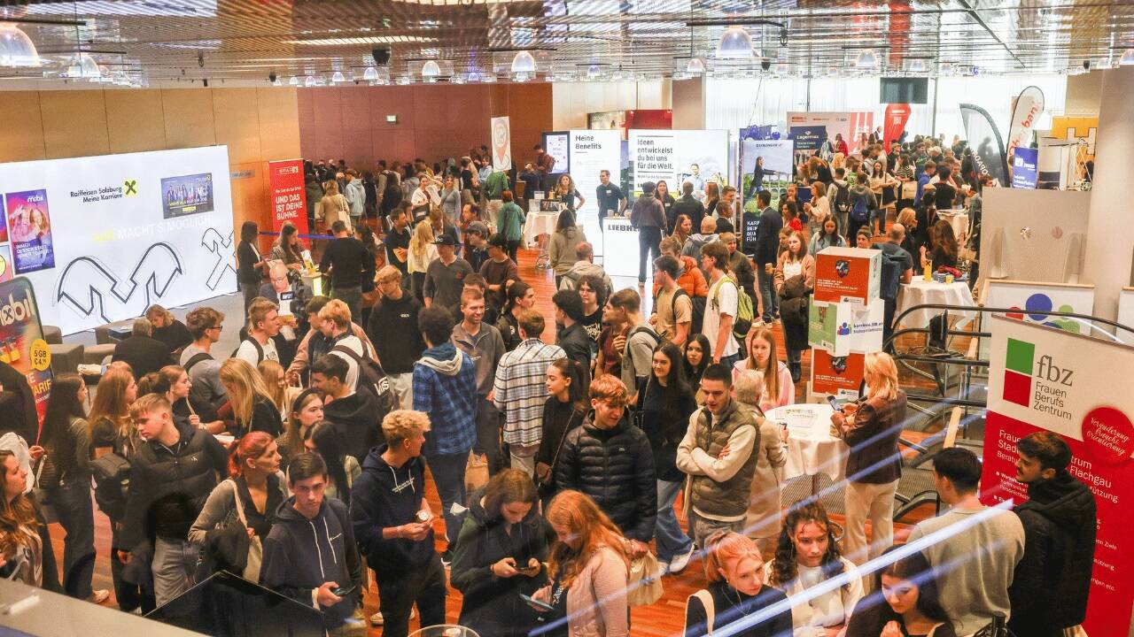 Das Karriereforum Salzburg lockte eine Vielzahl an Besuchern in die Hallen des Salzburg Congress. 