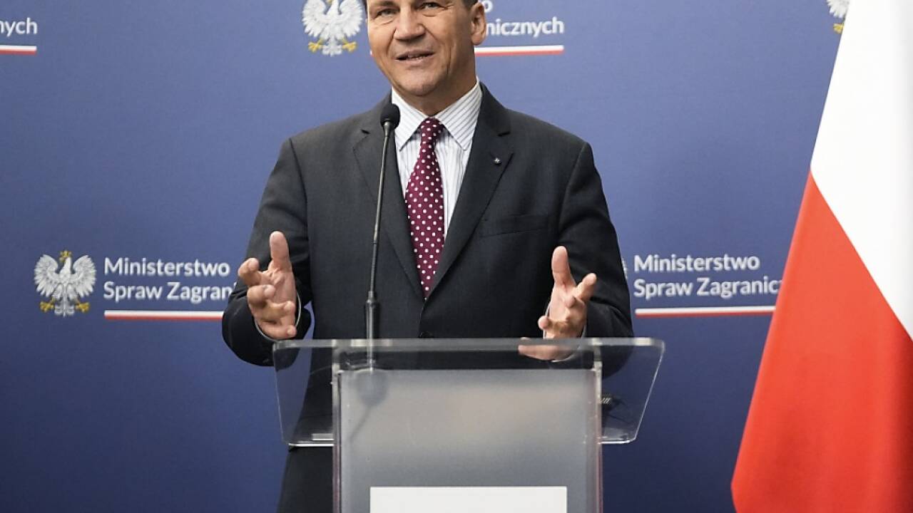 Au§enminister Sikorski will russischen Sabotageakten zuvorkommen 