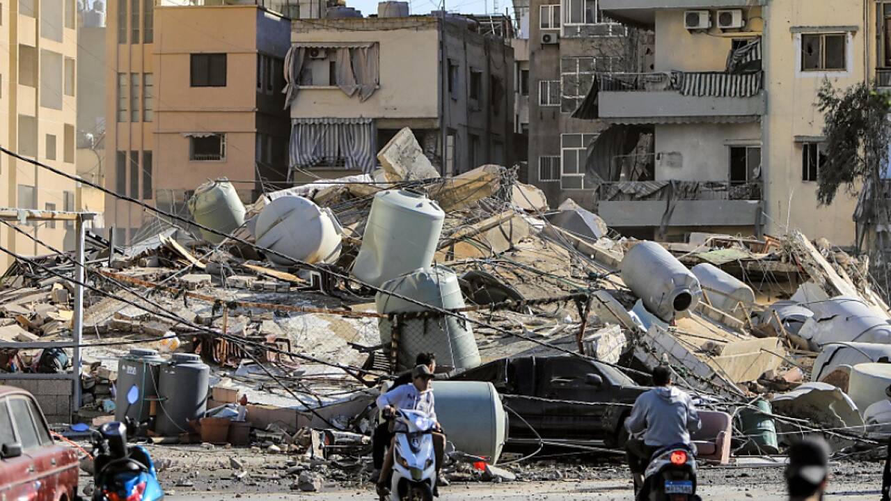 Schäden nach israelischen Angriffen in Beirut 