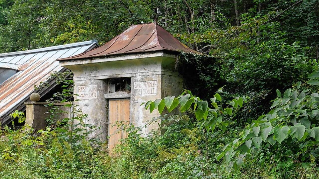 Das Quellhaus der Grabenbäckerquelle.  