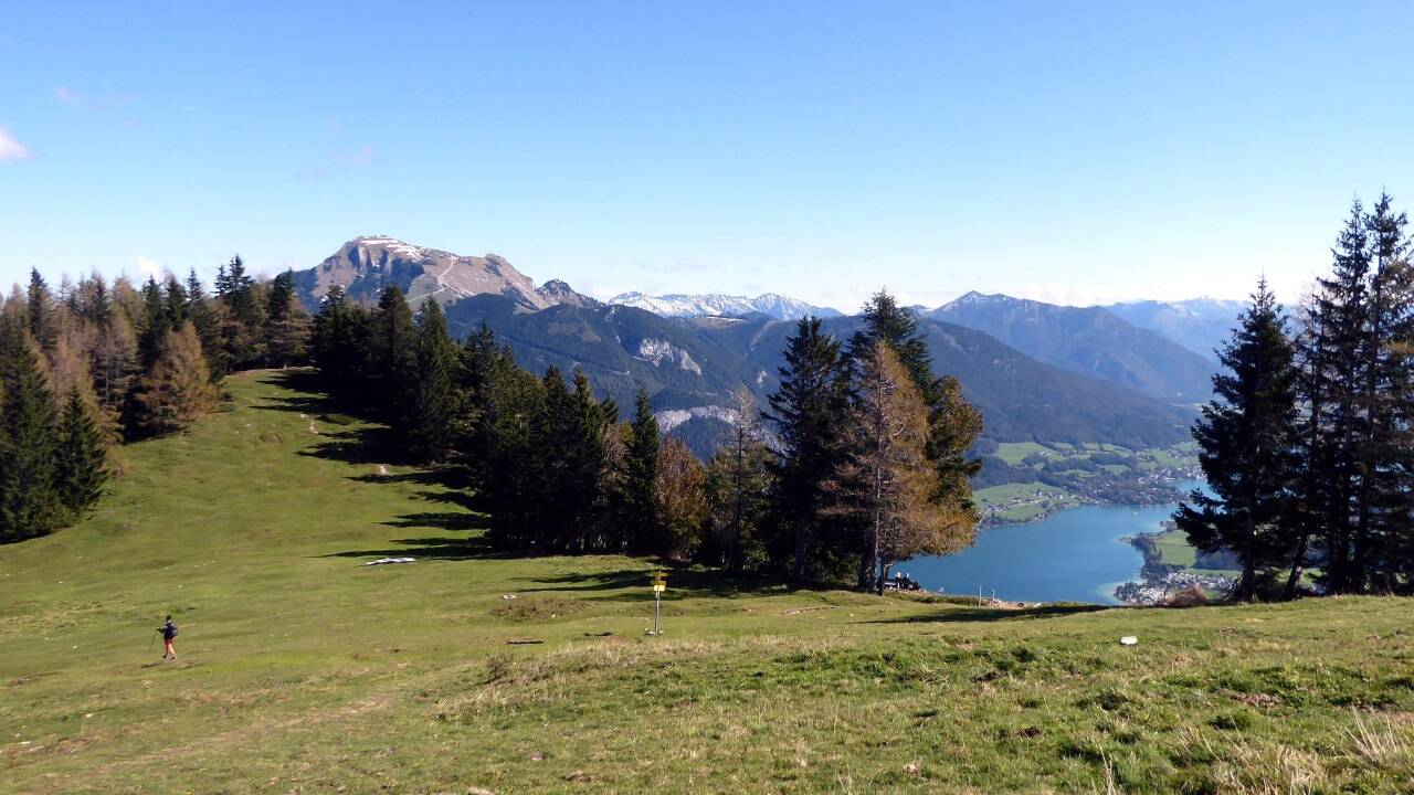 Die sanfte Seite des Elfersteins mit Blick auf den Schafberg. 