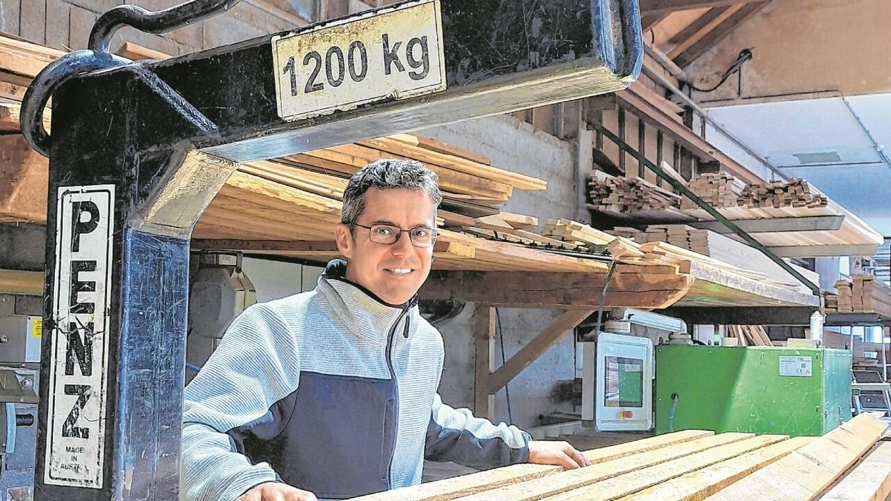Kurt Klappacher leitet seit 2007 mit seinem Bruder Josef das Grödiger Sägewerk am Almkanal.  