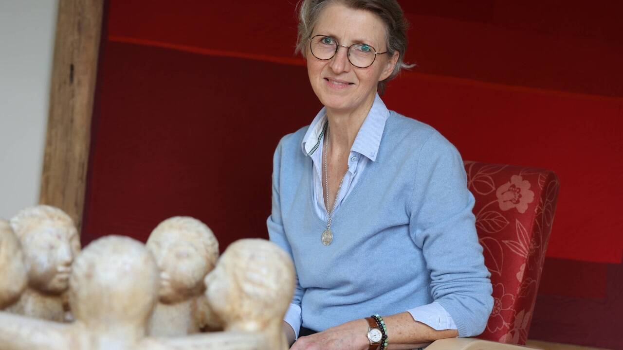 Astrid Leßmann ist eine von 20 Moderatorinnen in Salzburg, die stets zu zweit Letzte-Hilfe-Kurse abhalten.   Astrid Leßmann ist eine von 20 Moderatorinnen in Salzburg, die stets zu zweit Letzte-Hilfe-Kurse abhalten.