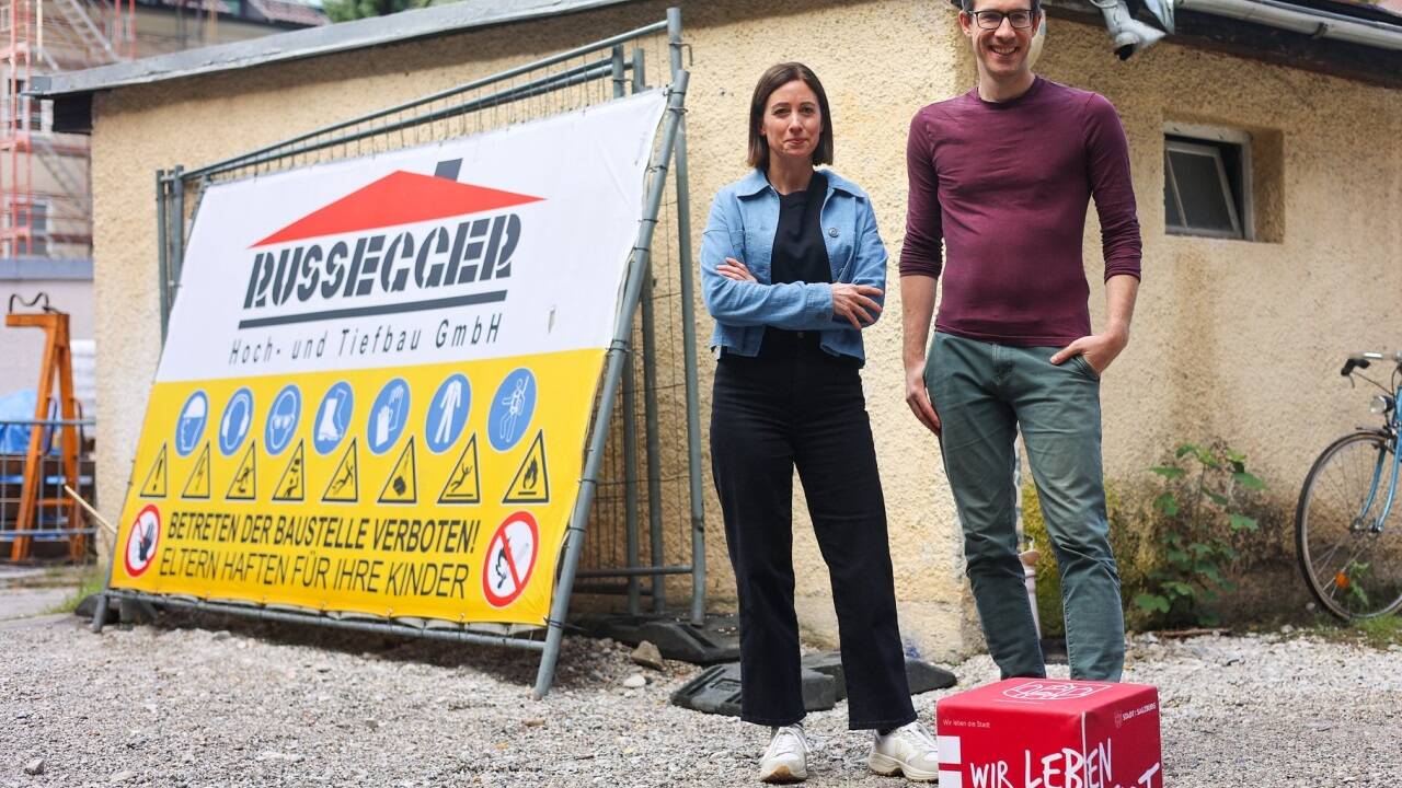 Vizebürgermeister Kay-Michael Dankl und Sarah Untner (Büro Raumsinn).  Vizebürgermeister Kay-Michael Dankl und Sarah Untner (Büro Raumsinn).