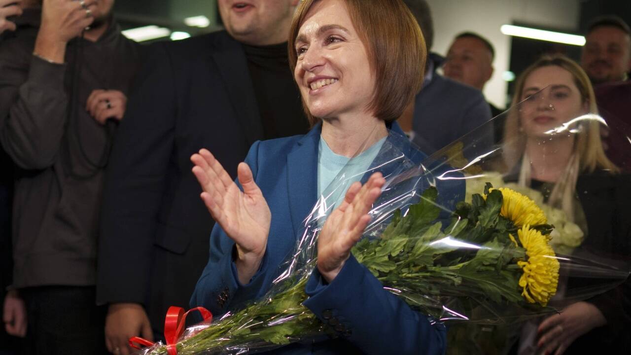 Maia Sandu freut sich über den klaren Sieg bei den Präsidentschaftswahlen in Moldau.  