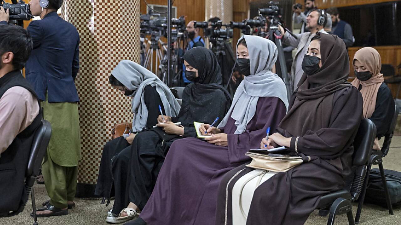 Taliban-Regime ist Frauen nicht zumutbar 
