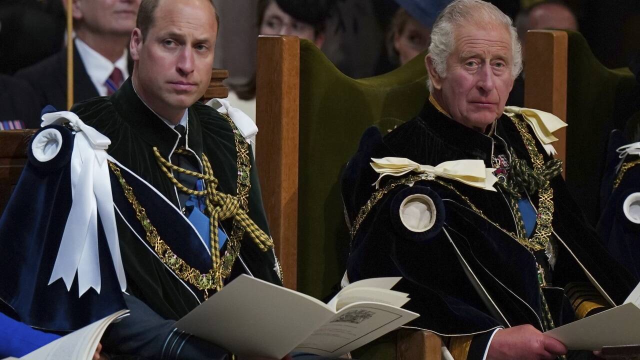 König Charles III. und sein Sohn Prinz William stehen nach den britischen Medienberichten in der Kritik. König Charles III. und sein Sohn Prinz William stehen nach den britischen Medienberichten in der Kritik.