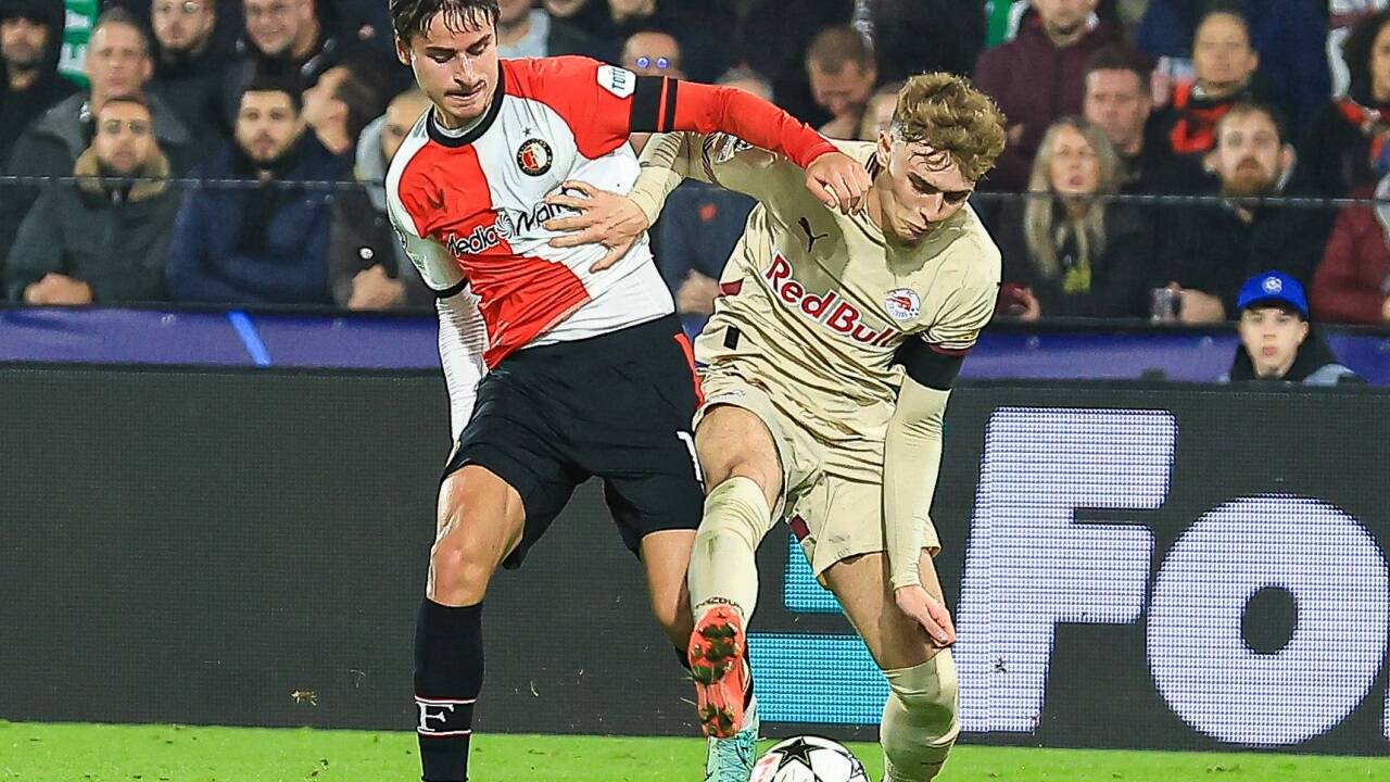 Bobby Clark (r., gegen Hugo Bueno) zeigte seine Qualitäten. 