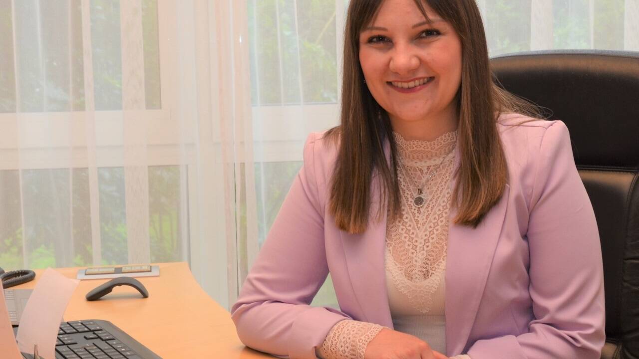 Die Auswirkungen des Projekts Hochleistungsbahn beschäftigen die Gemeinde Schleedorf mit Bürgermeisterin Martina Berger. 