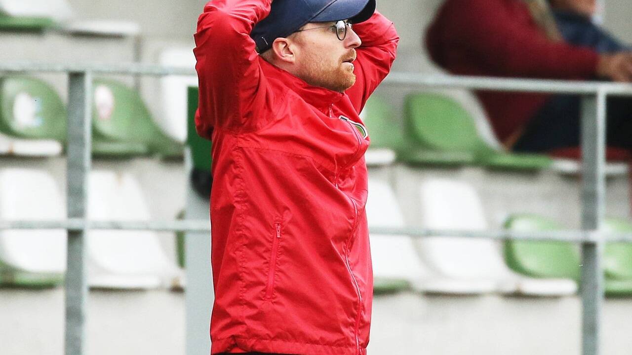 Grünau-Trainer Christoph Knaus gehen kurz vor der Winterpause die Spieler aus.  