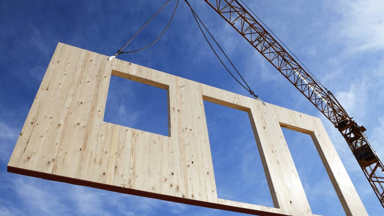 Ein Viertel bis ein Drittel der in Österreich neugebauten Häuser sind aus Fertigteilen zusammengesetzt.   Ein Viertel bis ein Drittel der in Österreich neugebauten Häuser sind aus Fertigteilen zusammengesetzt.