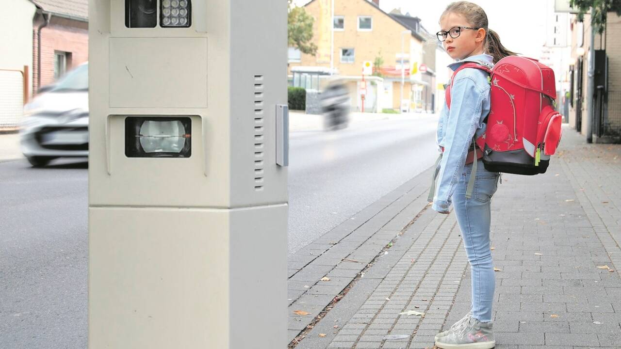 Gerade in Ortsgebieten und besonders in Tempo-30-Zonen wollen Gemeindepolitiker die Verkehrssicherheit erhöhen. 
