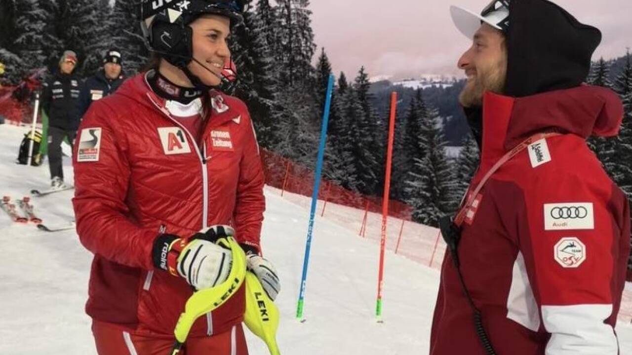Gritsch mit Partner und Trainer Florian Stengg. 