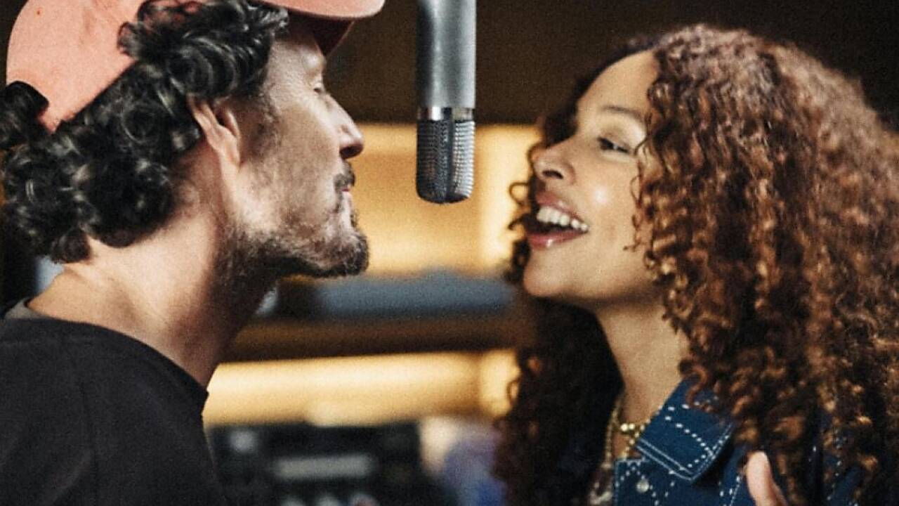 Das Paar legt mit "Alles Liebe" die erste gemeinsame Platte vor  Das Paar legt mit 'Alles Liebe' die erste gemeinsame Platte vor