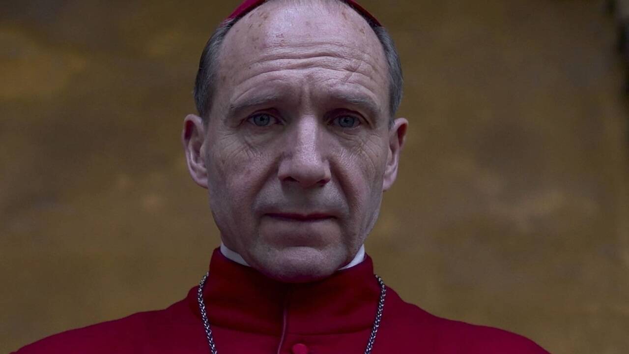 Bilder zum Film „Konklave“.  Bilder zum Film „Konklave“.