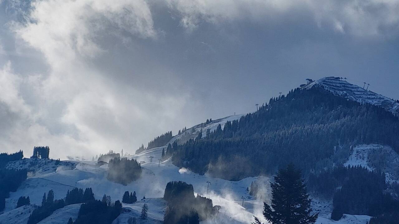 Der WM-Berg Zwölferkogel in Hinterglemm am Mittwochnachmittag. 