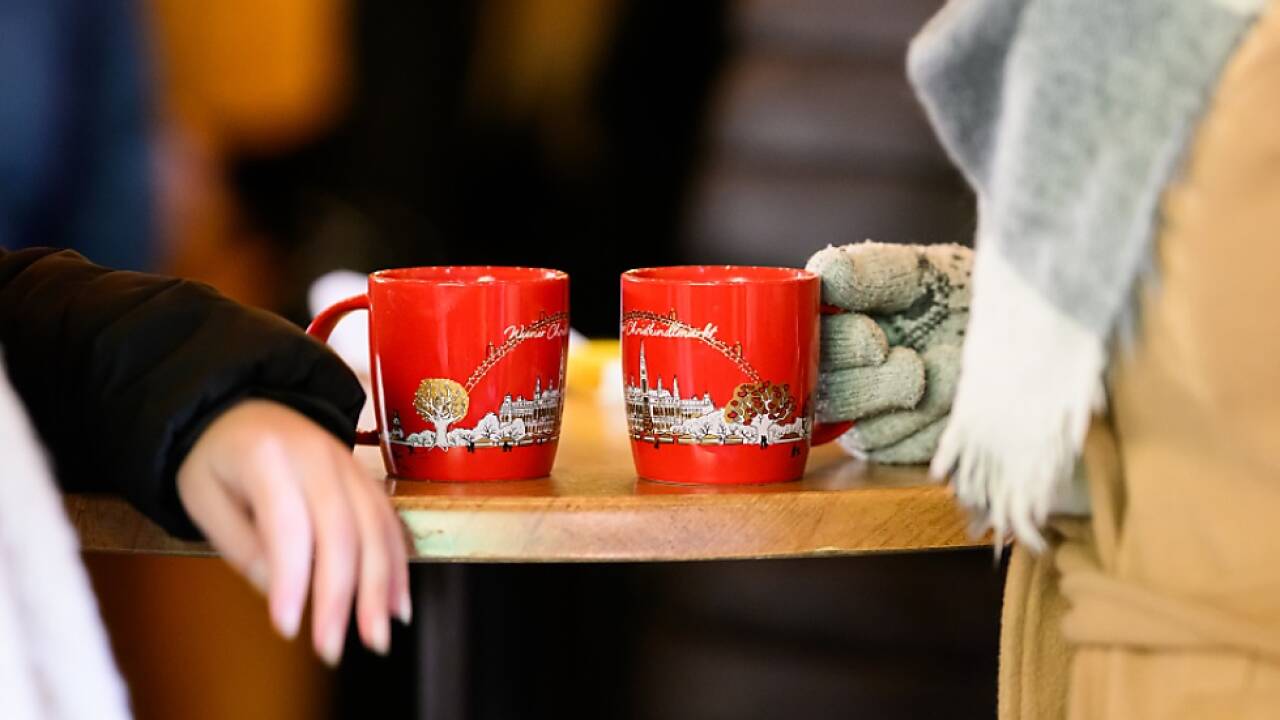 Punsch und Maroni sind dabei gefragt 