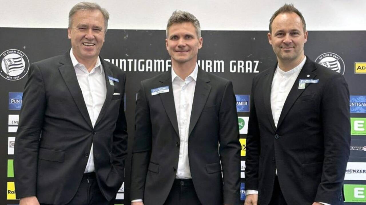 Sturm-Boss Jauk, Parensen und Wirtschaft-GF Tebbich (v.l.) 